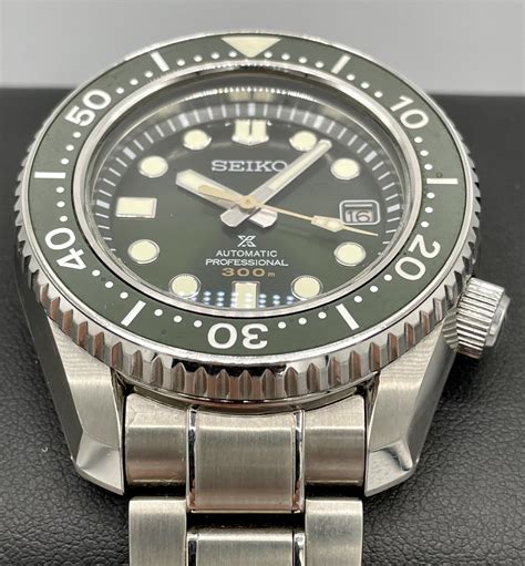 seiko automatic divers watch 300m.